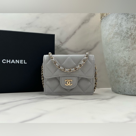 ❌SOLD❌🔥RARE!! CHANEL•Caviar Quilted Matelasse Mini Card Holder Wallet on Chain - Picture 2 of 8